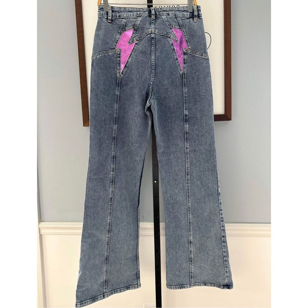 New Free People We The Free Thunderbird Flare Jeans Lightening Bolt Size 34 - Picture 3 of 5